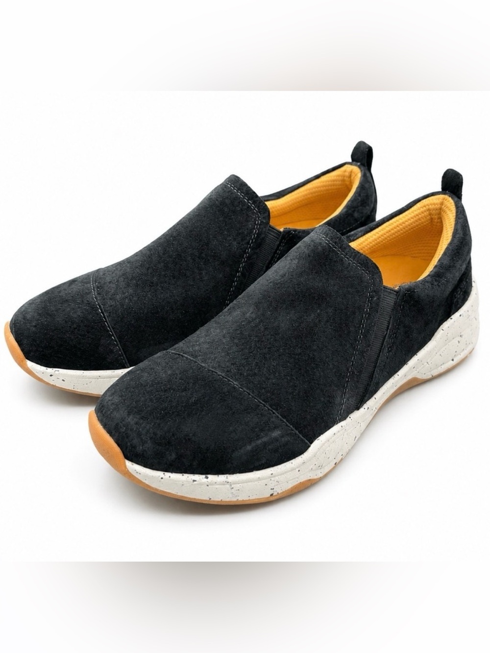 Taos Black Suede Slip On Sneakers Comfort Core Gorpcore Minimalist- Sz 9